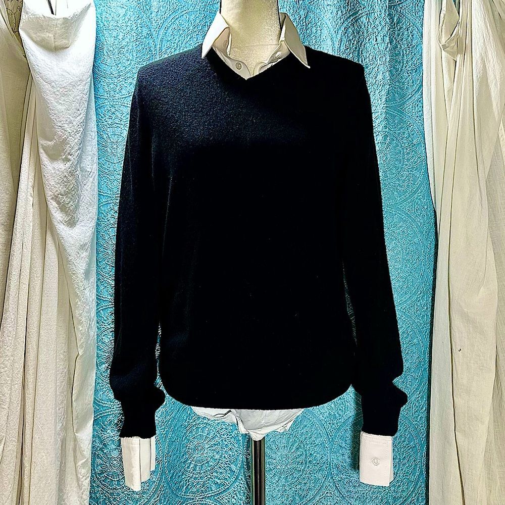 🌟 100% Italian Cashmere Sweater Black V Neck Pullover Small